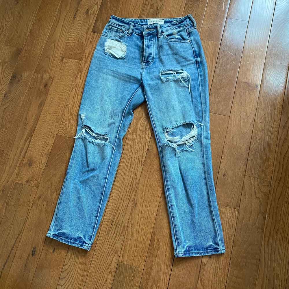 Ripped Mom jeans